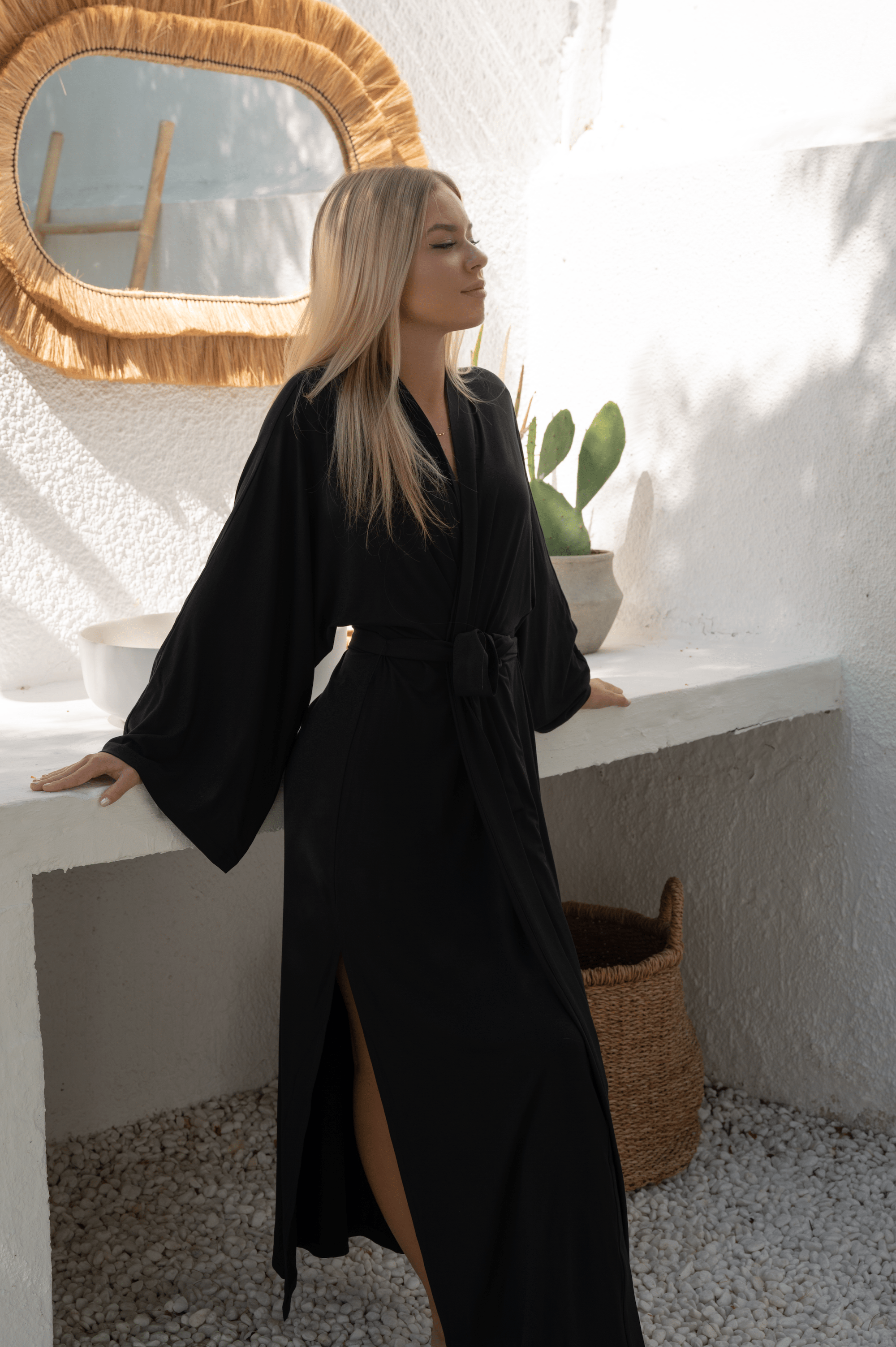 Soft Sleep Robe Long Black Ivorie Studio