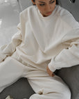 Ivorie Studio Studio Essentials Crewneck - Creme