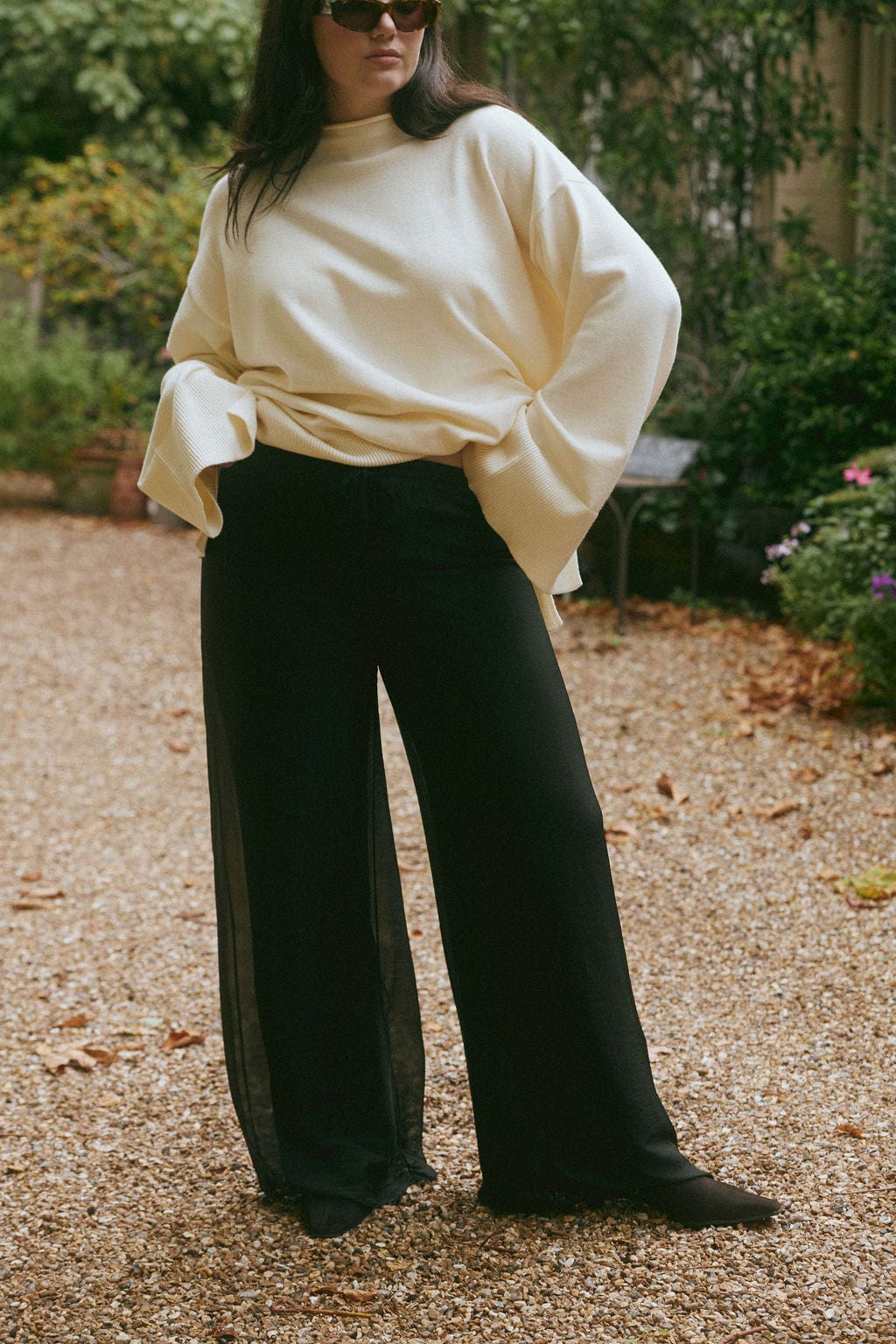 Summer Breeze Silk Pants - Black