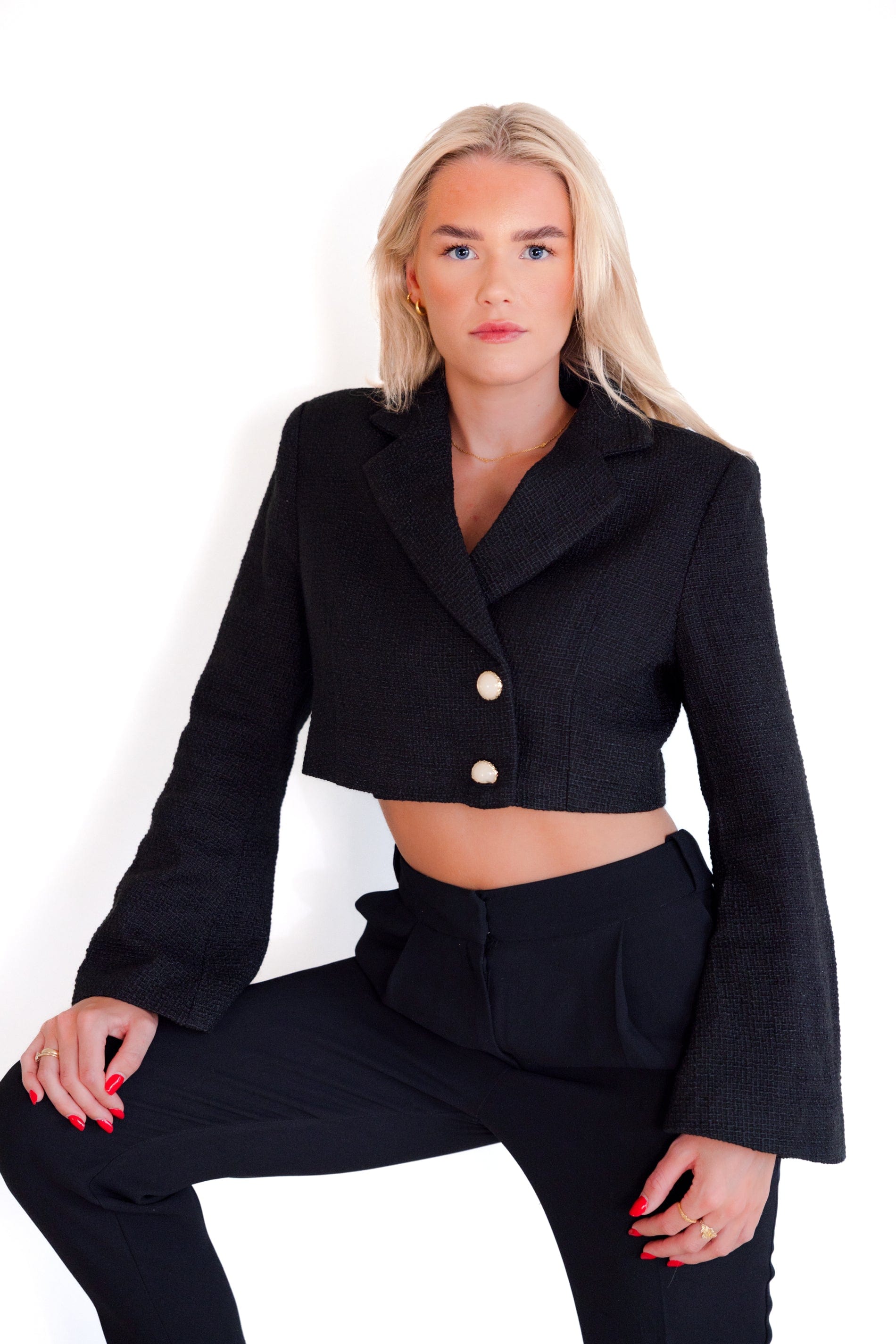 Ivorie Studio Bella Blazer - Black