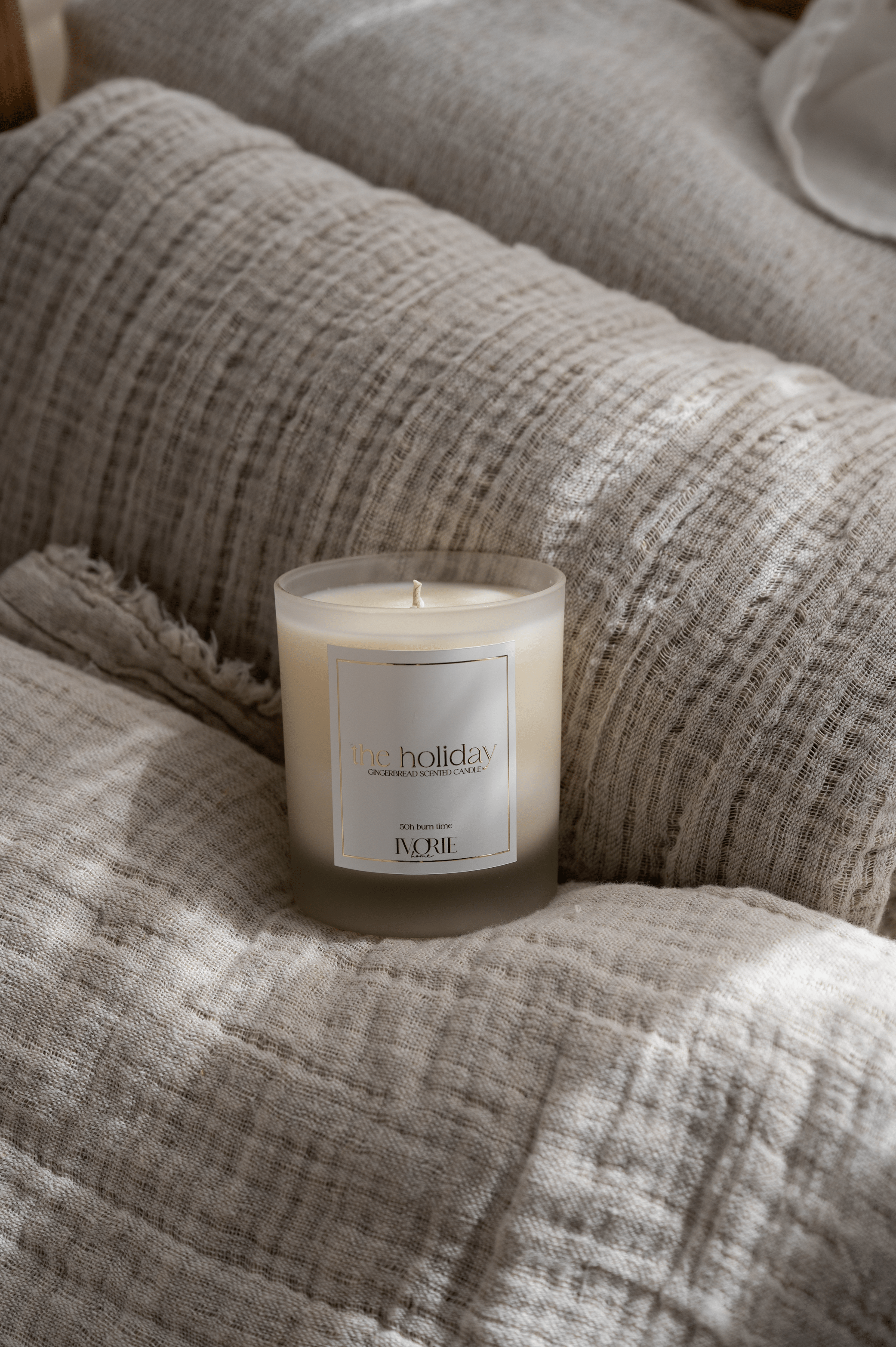Ivorie Studio Candle The Holiday Scented Candle