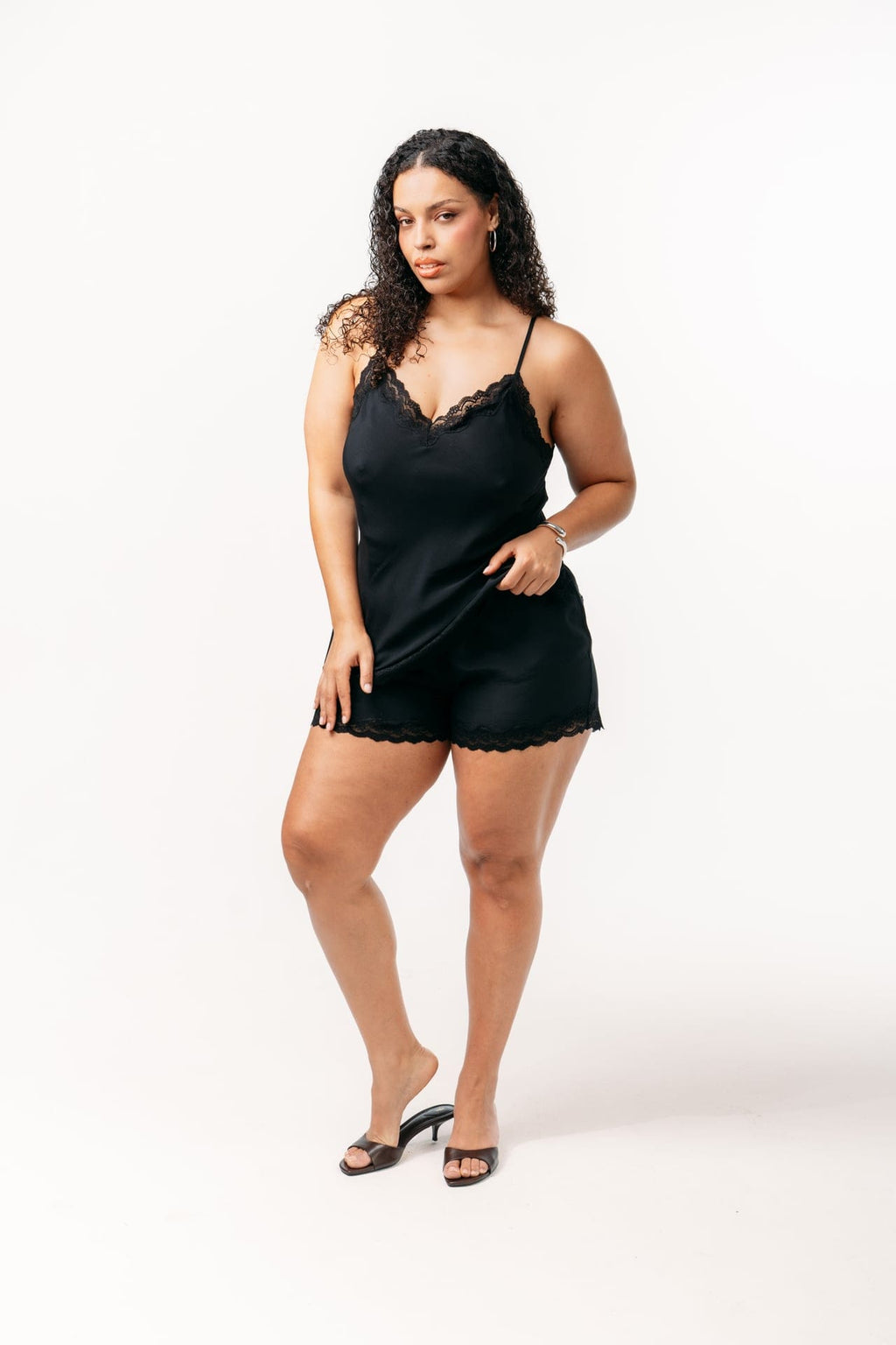 Ivorie Studio Shorts Bellini Lace Shorts - Black
